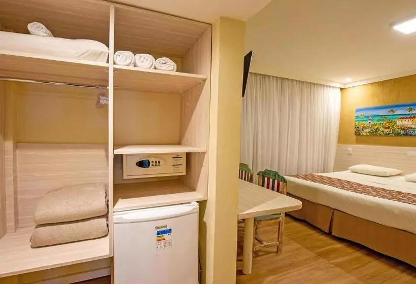 Deluxe Zimmer, Costeiro