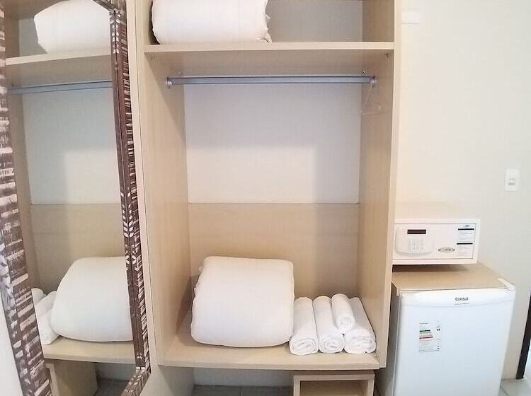 Superior Kamer, Costeiro