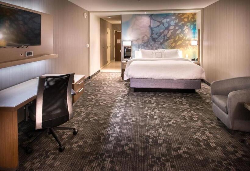 غرفة قياسية سرير كينج, Courtyard By Marriott Jacksonville