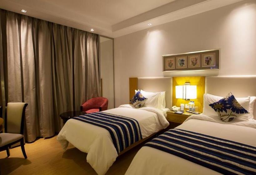 اتاق اجرایی, Golden Tulip Vasundhara