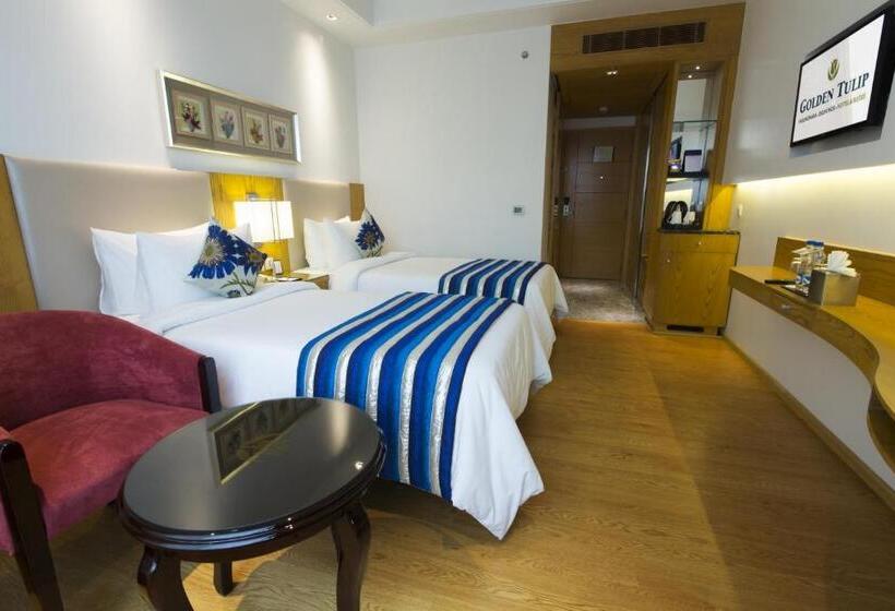 اتاق اجرایی, Golden Tulip Vasundhara