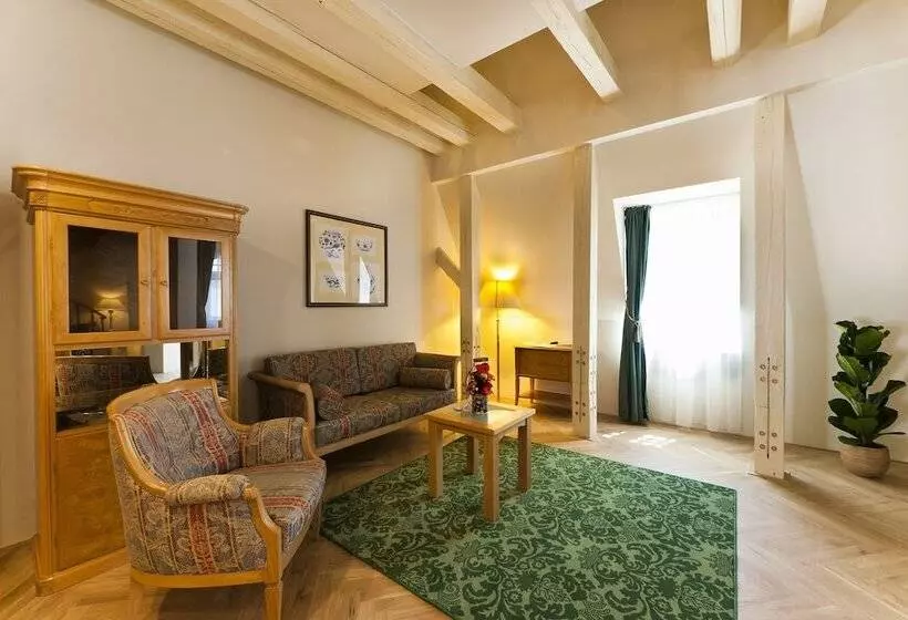 اتاق سوپریور, Grandhotel Ambassador Národní Dům
