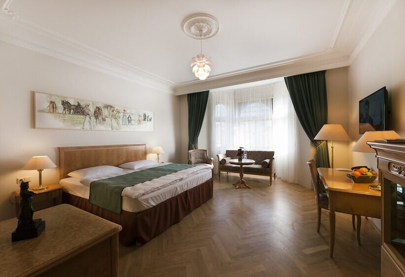 חדר סופריור, Grandhotel Ambassador Národní Dům