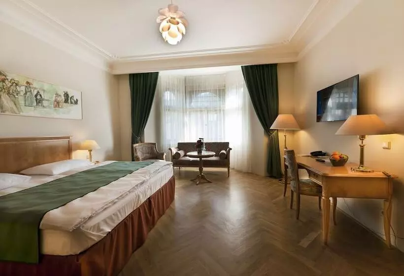 اتاق سوپریور, Grandhotel Ambassador Národní Dům