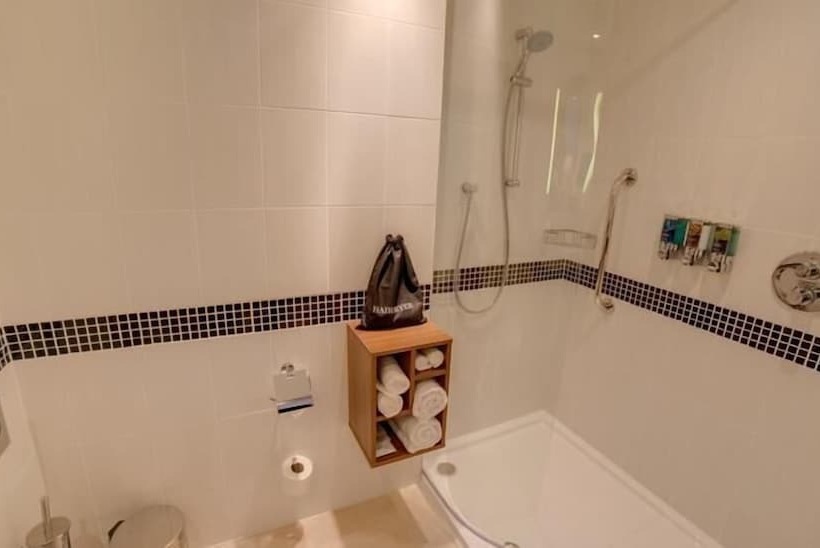 חדר סטנדרט, Hampton By Hilton Ufa