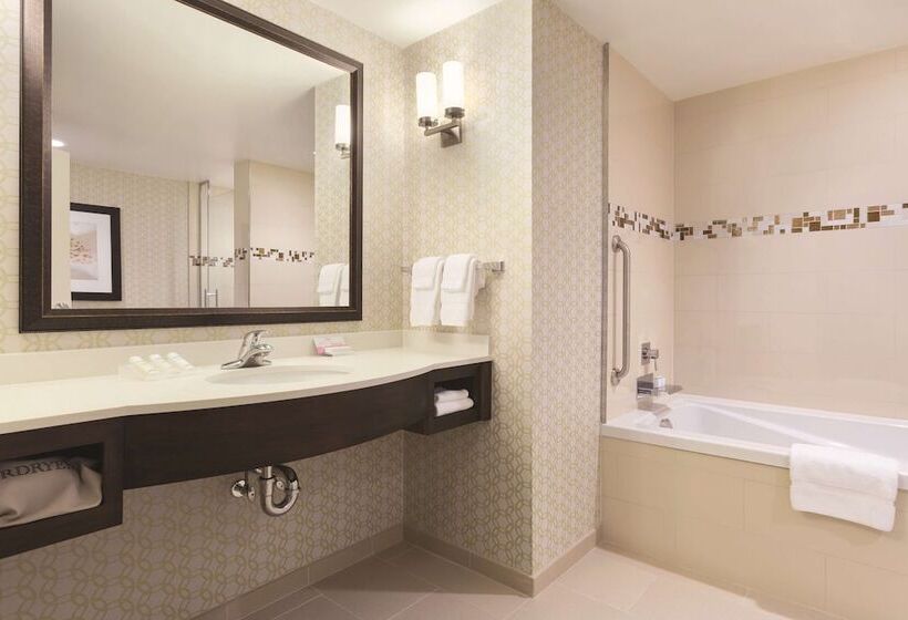 Люкс, Hilton Garden Inn Wallingford/meriden