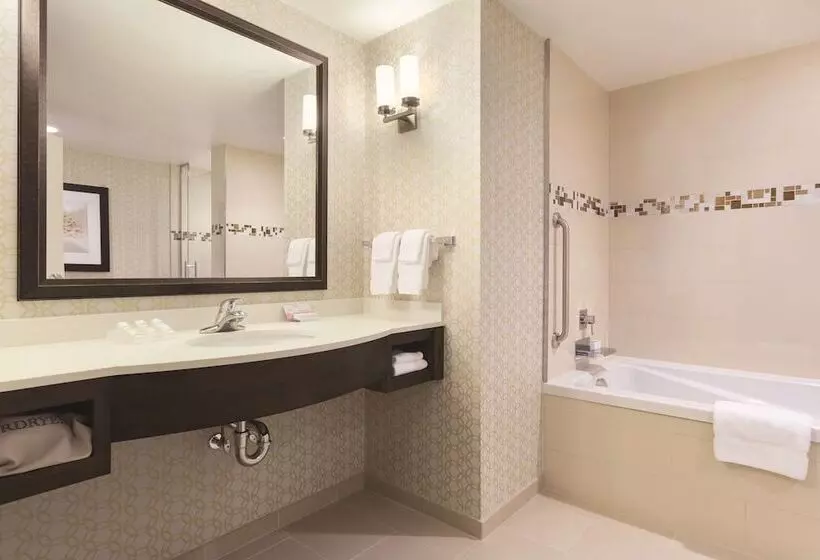 スイート, Hilton Garden Inn Wallingford/meriden