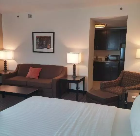 キングサイズベッドのエクゼクティブルーム, Holiday Inn Express & Suites Golden, An Ihg