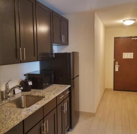 غرفة إدارية سرير كينج, Holiday Inn Express & Suites Golden, An Ihg