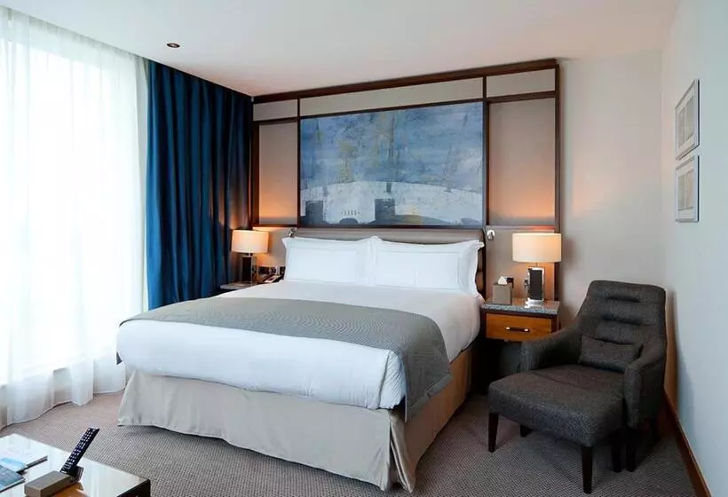 身障者適用キングサイズベッドルーム, Intercontinental London  The O2