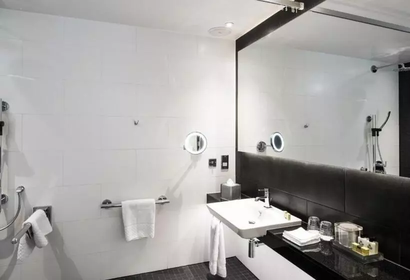 身障者適用キングサイズベッドルーム, Intercontinental London  The O2
