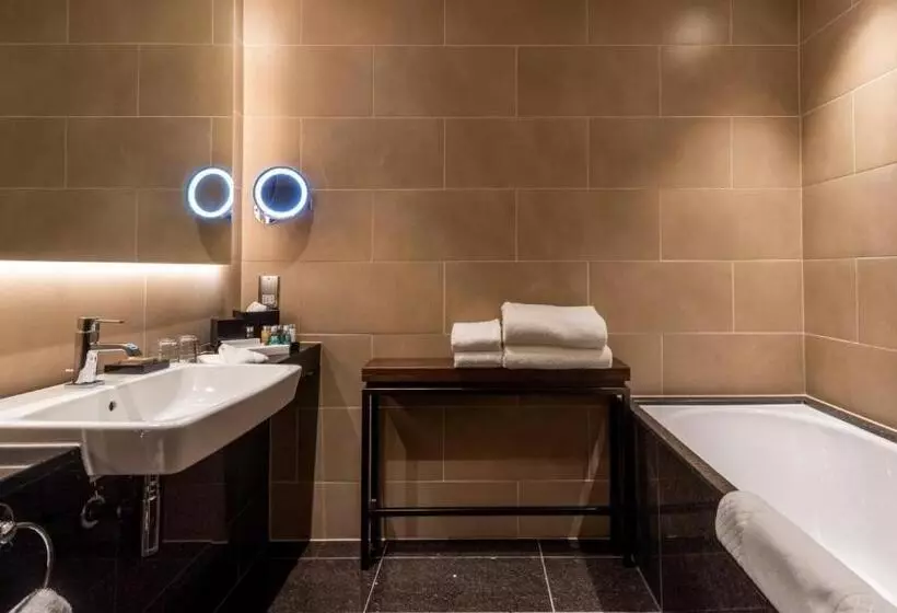 キングサイズベッドのクラシックルーム, Intercontinental London  The O2