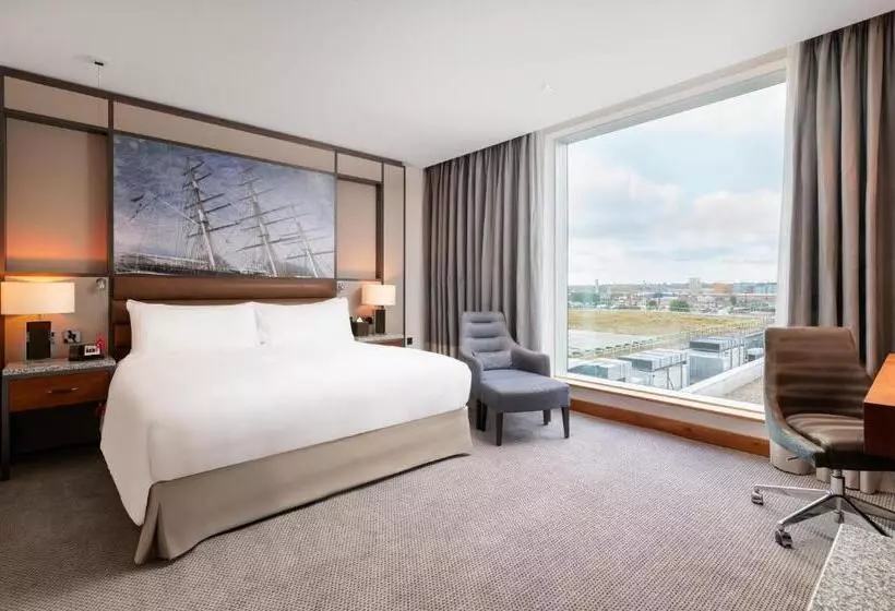 身障者適用キングサイズベッドルーム, Intercontinental London  The O2