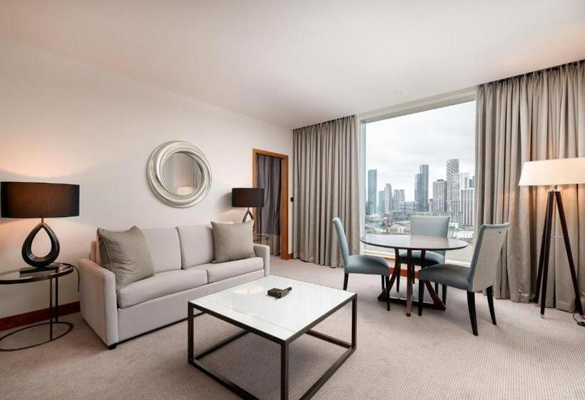 جناح جونيور سرير كينج, Intercontinental London  The O2