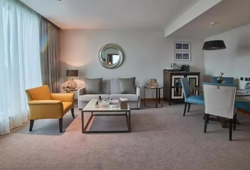 キングサイズベッドのジュニアスイート, Intercontinental London  The O2