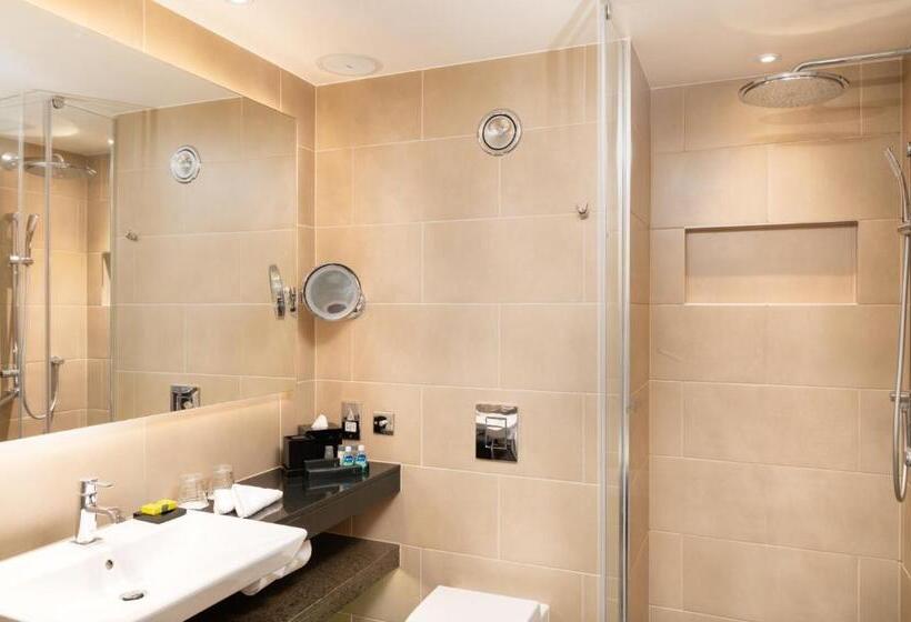 جناح جونيور سرير كينج, Intercontinental London  The O2