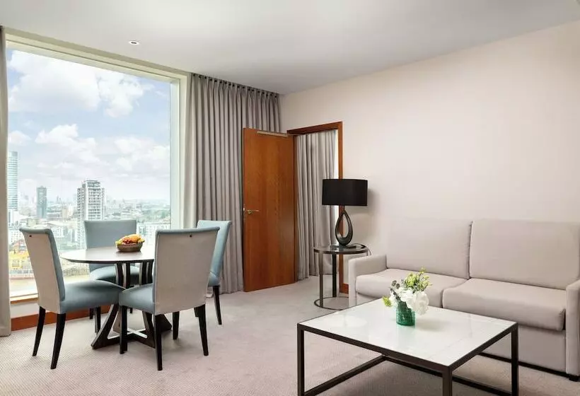 スイート, Intercontinental London  The O2