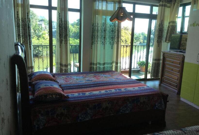 اتاق خانوادگی, Le Bamboo Guest House