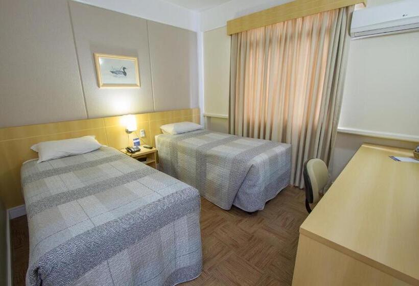 エクゼクティブルーム, Le Canard Lages