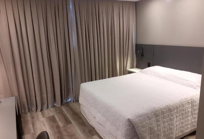 スーペリアールーム, Le Canard Lages