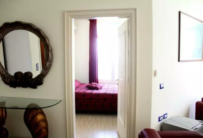 Deluxe Suite Sea View, Nimfa