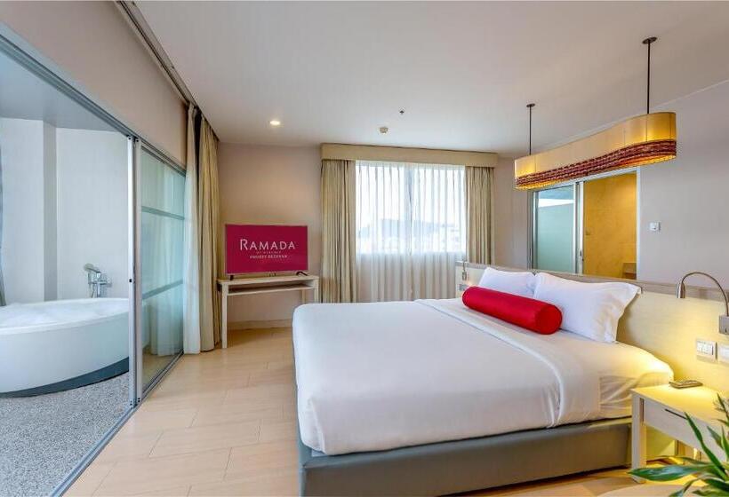 جناح جونيور مزوَّد بتراس, Ramada By Wyndham Phuket Deevana