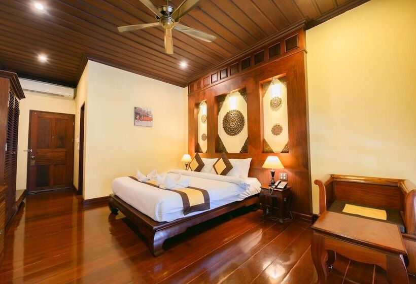 اتاق لوکس, Sada