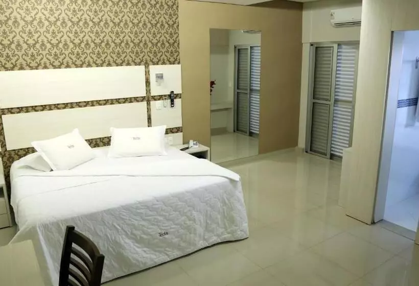 Premium-huone, Tezla