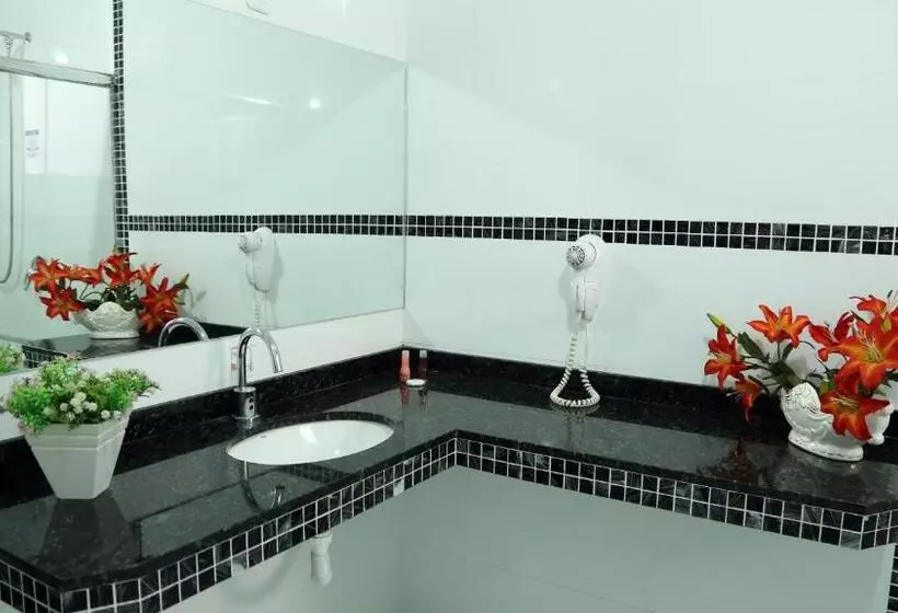 Standard-huone, Tezla