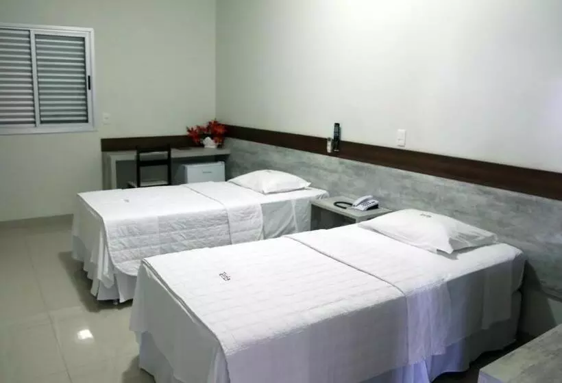 Standard-huone, Tezla