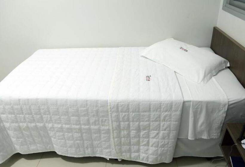 غرفة قياسية, Tezla