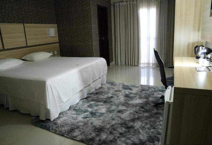 غرفة قياسية مزوَّدة بشُرفة, Tezla