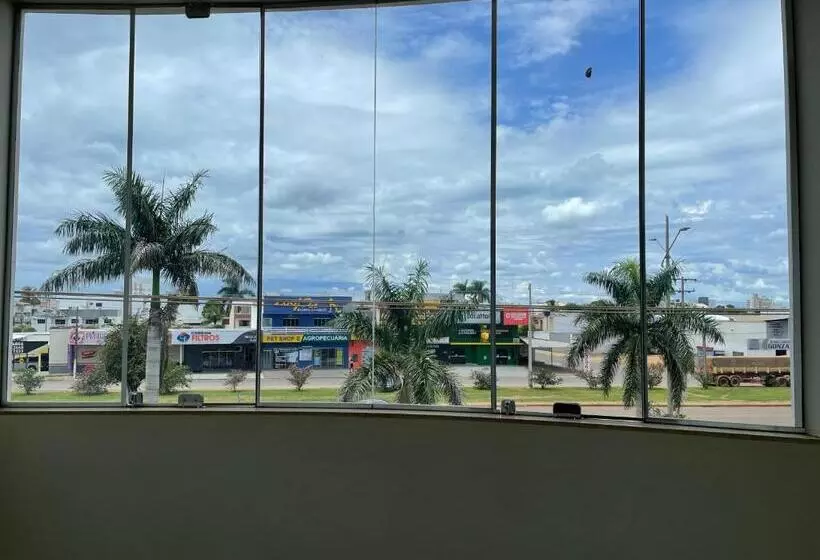 Standard-huone, Tezla