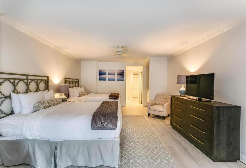 Номер Deluxe Кровать Куин, The Geneva Inn