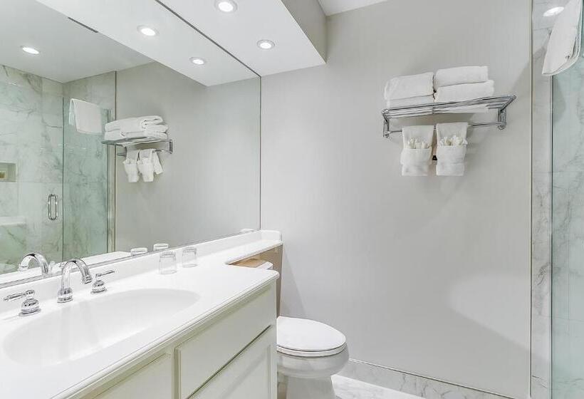 스탠다드 룸 킹사이즈 침대, The Geneva Inn