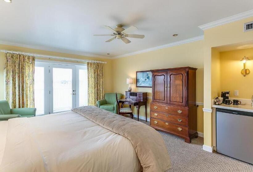 스탠다드 룸 킹사이즈 침대, The Geneva Inn