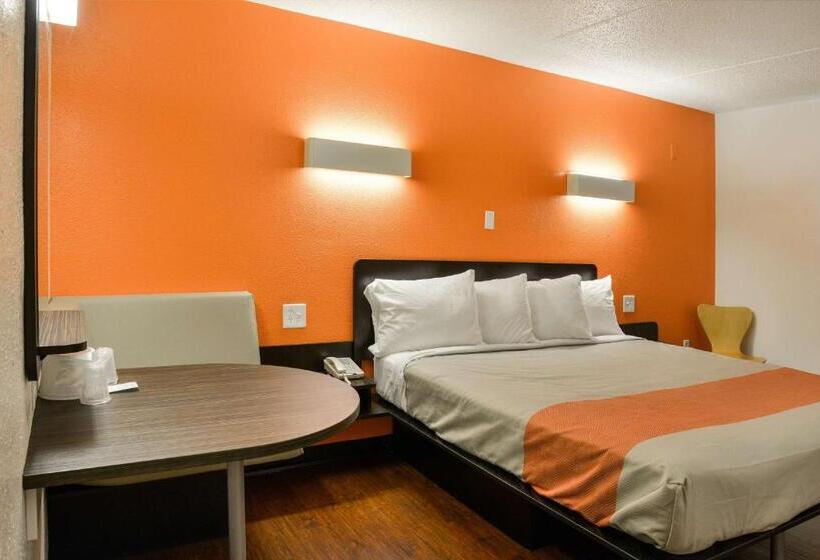 اتاق لوکس با تخت بزرگ, Motel 6toledo, Oh