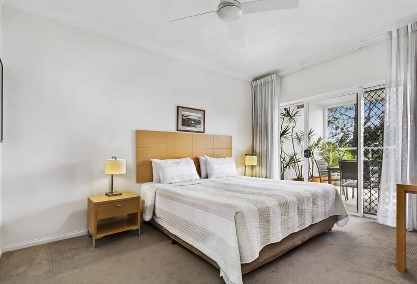 Апартаменты Deluxe 1 Спальня, The Lookout Resort Noosa