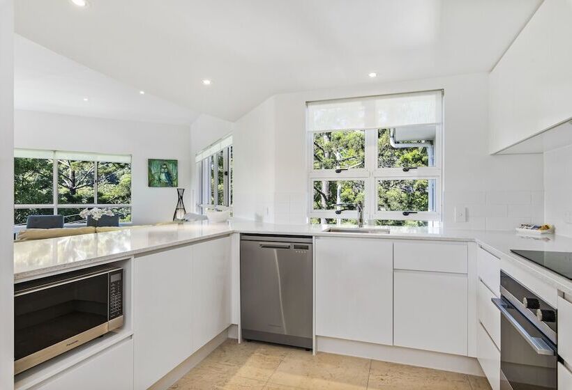 Апартаменты Deluxe 1 Спальня, The Lookout Resort Noosa