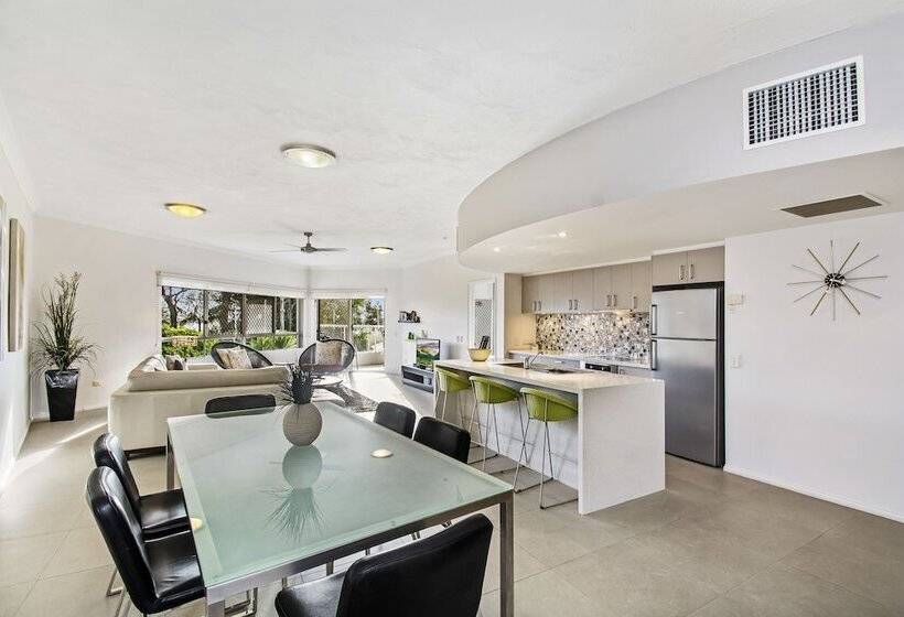Апартаменты Deluxe 1 Спальня, The Lookout Resort Noosa