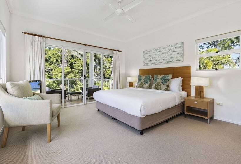 Апартаменты Deluxe 3 Спальни, The Lookout Resort Noosa