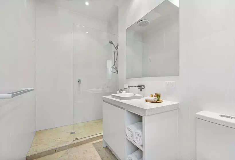 آپارتمان لوکس 1 خوابه, The Lookout Resort Noosa