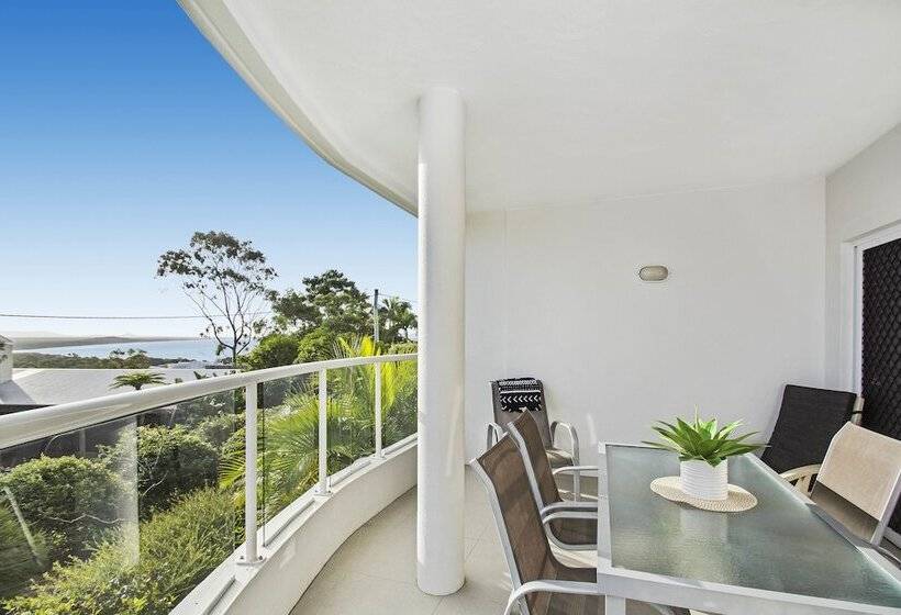 Апартаменты Deluxe 3 Спальни, The Lookout Resort Noosa