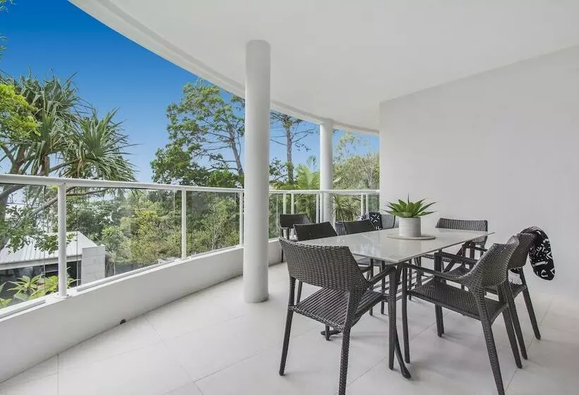 1 Bedroom Deluxe Apartment Sea View, The Lookout Resort Noosa