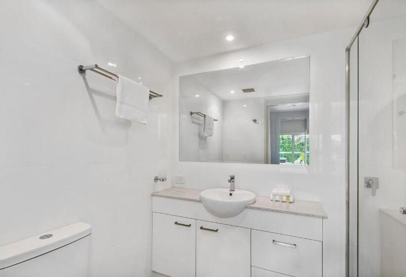 Апартаменты Deluxe 3 Спальни, The Lookout Resort Noosa