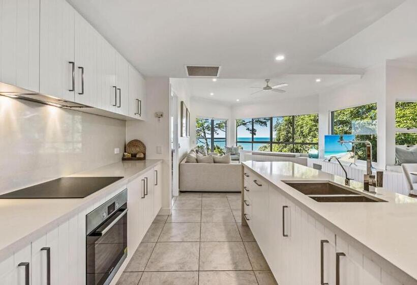 Апартаменты Deluxe 1 Спальня Вид на Море, The Lookout Resort Noosa