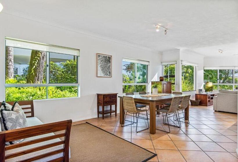 شقة 3 غرف, The Lookout Resort Noosa