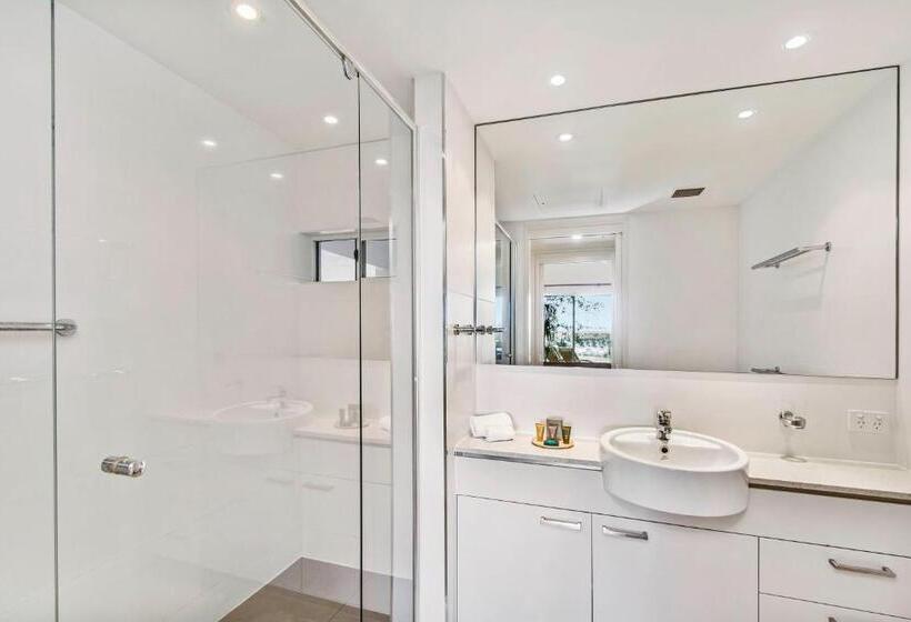 Апартаменты 1 Спальня Вид на Море, The Lookout Resort Noosa