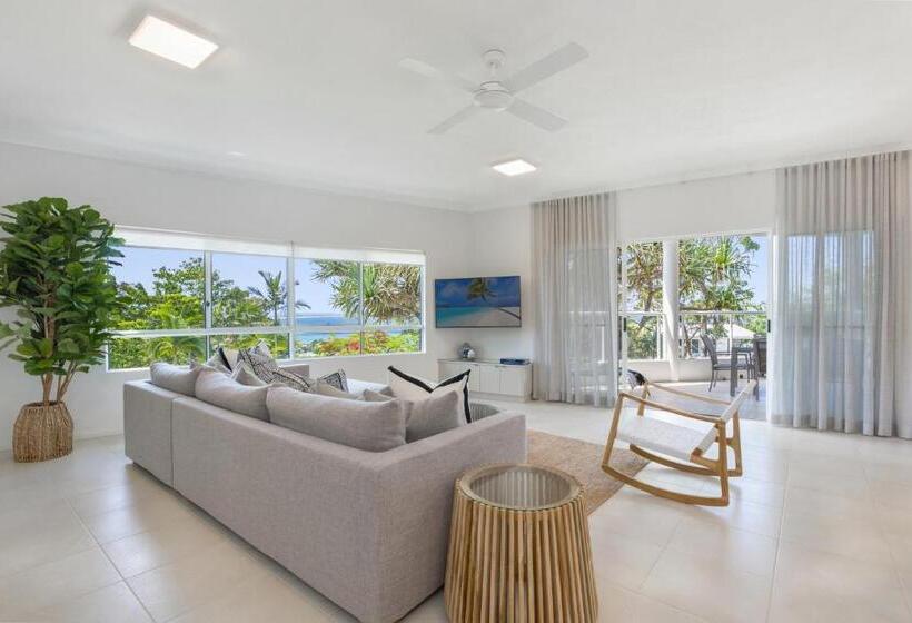 Апартаменты Deluxe 3 Спальни Вид на Море, The Lookout Resort Noosa