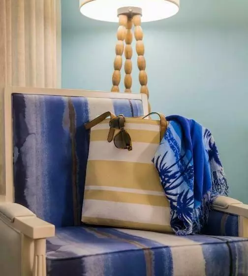 シングルデラックスルーム, Loews Sapphire Falls Resort at Universal Orlando
